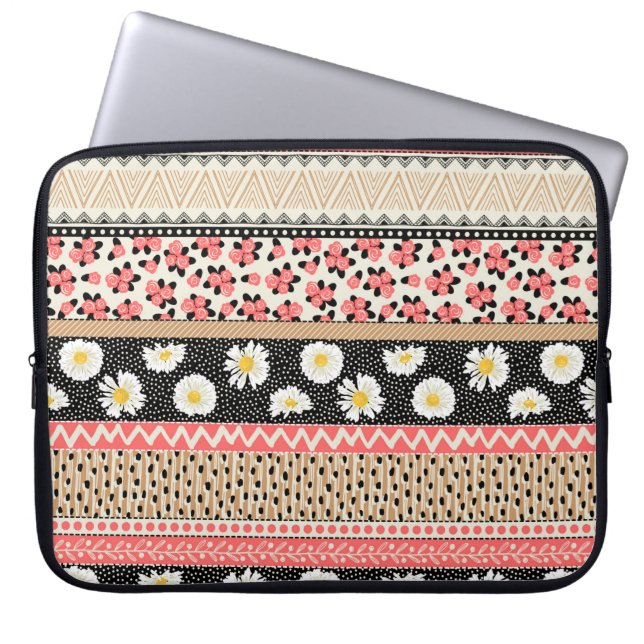 Seamless pattern with decorative flowers, patchwor laptop sleeve (Front)