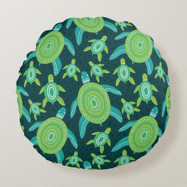 Seamless pattern with green ornament turtles. Sea  Round Pillow (Front)