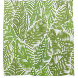 Seamless pattern with green palm leaves