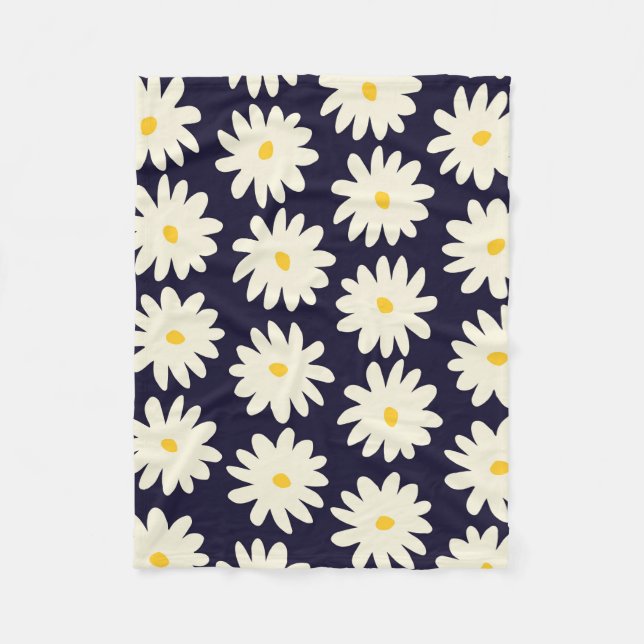 Seamless pattern with hand drawn flowers in cream  fleece blanket (Front)