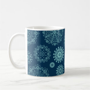 Seamless pattern with laced snowflakespattern,arab coffee mug