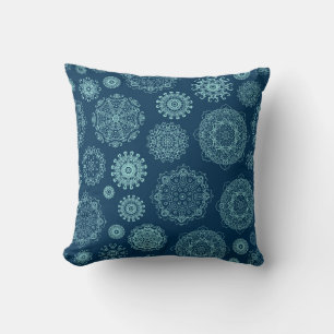 Seamless pattern with laced snowflakespattern,arab throw pillow