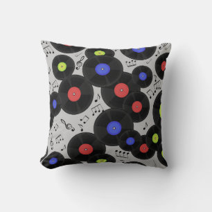 Seamless pattern with vinyl records and notes. throw pillow