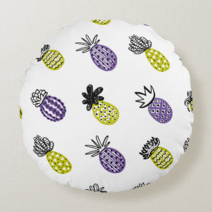 Seamless pineapple pattern round pillow