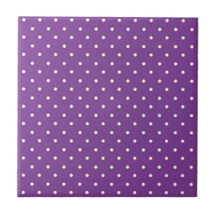 Seamless purple background polka dot pattern tile