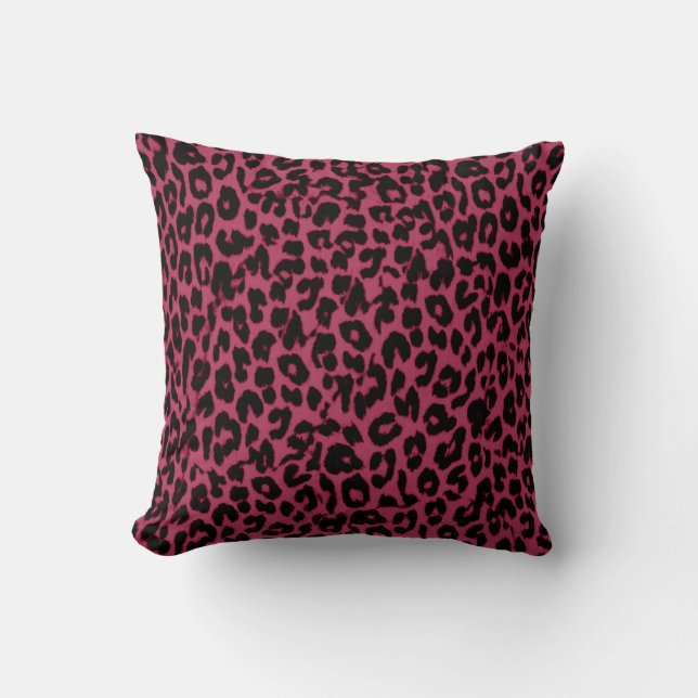 Seamless red animal skin texture of leopard throw pillow (Front)