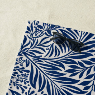 Seamless retro pattern with rounded squares beach towel