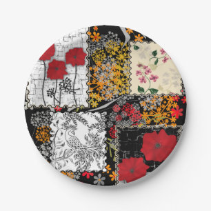 Seamless retro vintage patchwork quilting poppies paper plate