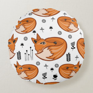 Seamless scandinavian pattern. kids background wit round pillow