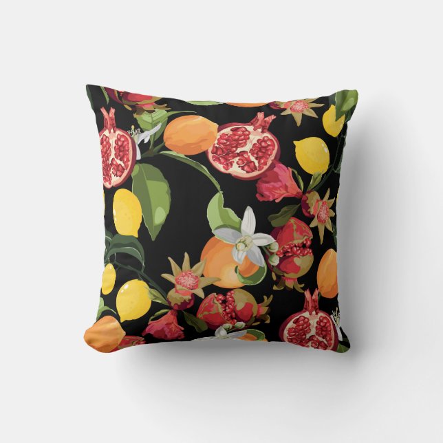 Seamless Tropical Fruits Pattern. Exotic Backgroun Throw Pillow (Front)