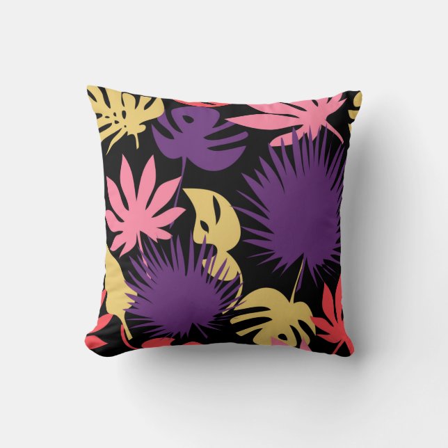 Seamless tropical leaves pattern throw pillow (Front)