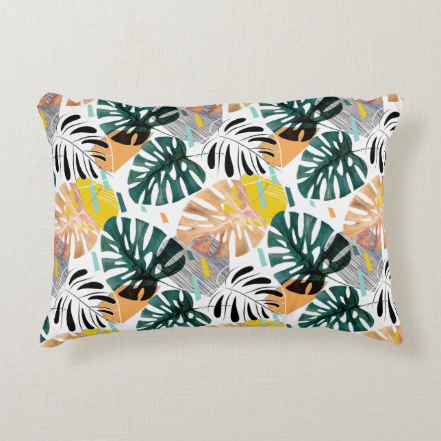 Seamless tropical pattern. Green leaves of a palm  Accent Pillow (Front)