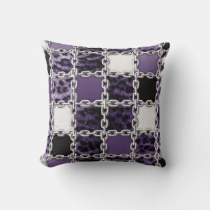 Seamless ultraviolet leopard and silver chain patt throw pillow