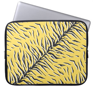 Seamless vintage black and yellow tiger pattern. S Laptop Sleeve