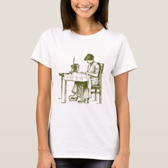 Seamstress design T-Shirt (Front)