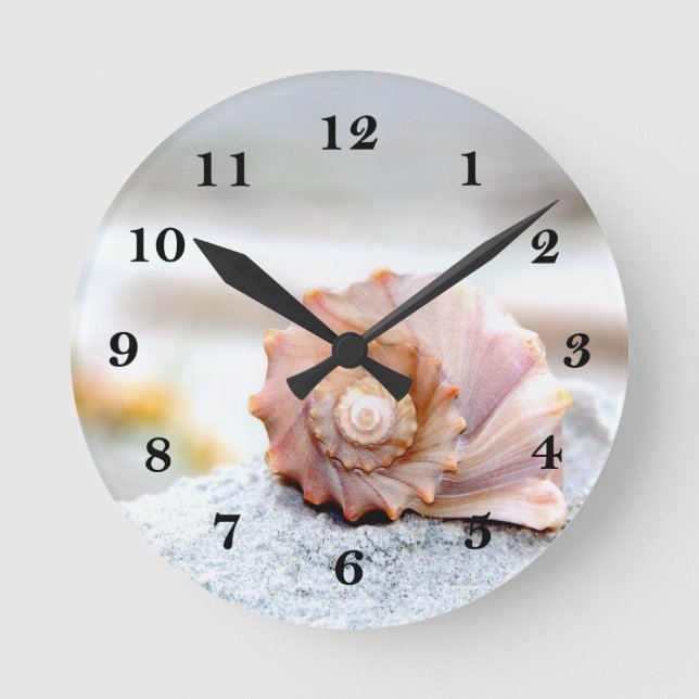Seashell Round Clock (Front)