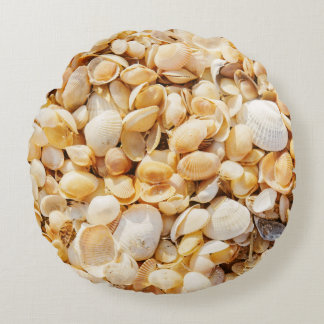 Seashell textured summer beach background. round pillow