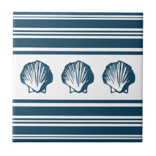 Seashells and stripes tile
