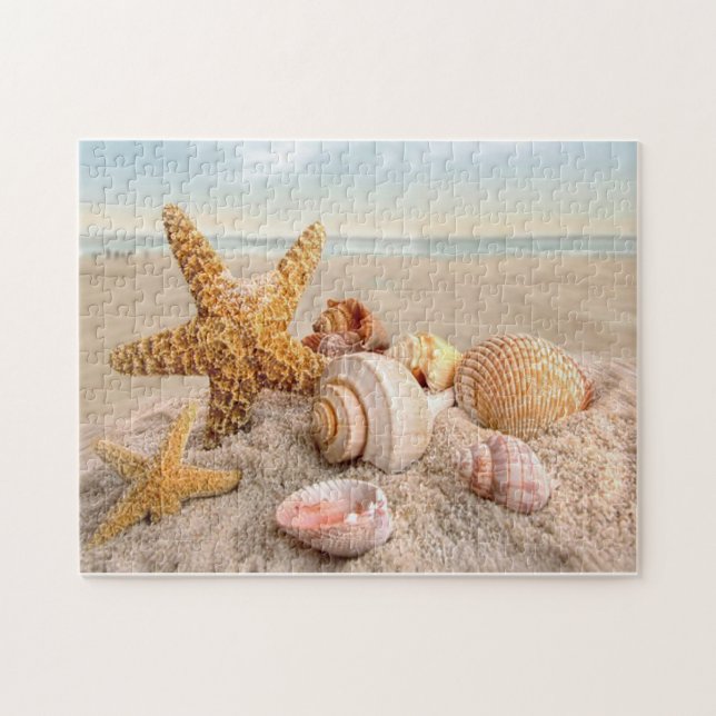 Seashells on a white sandy beach puzzle (Horizontal)