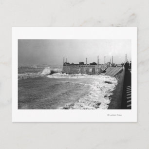 Seaside, Oregon Sou Wester Wave and Turnaround Postcard