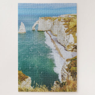 Seaside whit white stone cliff jigsaw puzzle
