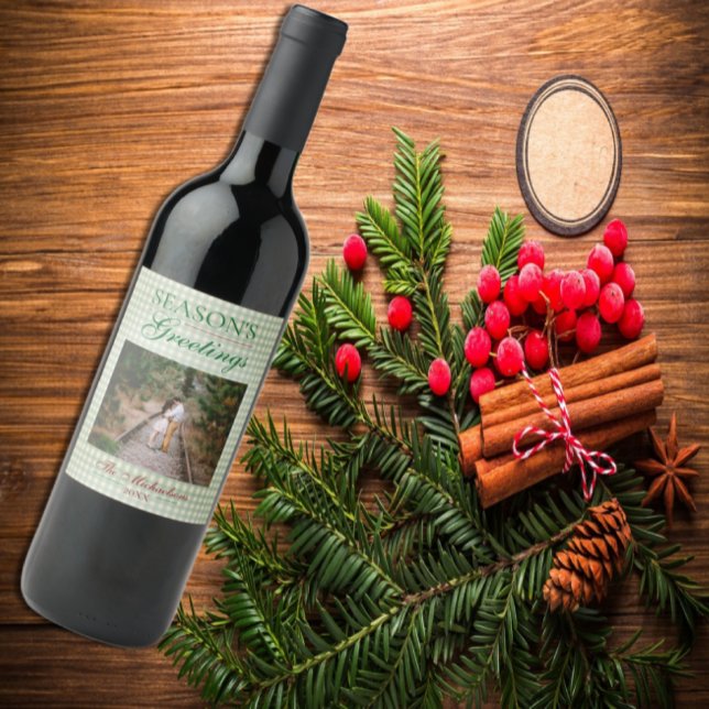 Season's Greetings Gingham Christmas Wine Label (Creator Uploaded)