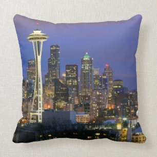 Seattle seen from Kerry Park in Queen Anne Throw Pillow