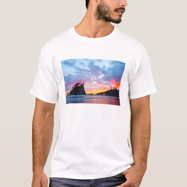 Second Beach at sunset, Washington T-Shirt (Front)