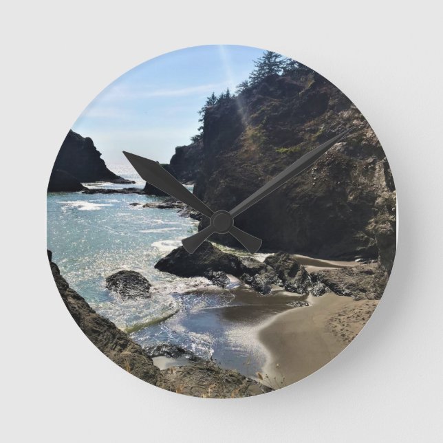 Secret Beach, Samuel H. Boardman, Oregon Round Clock (Front)