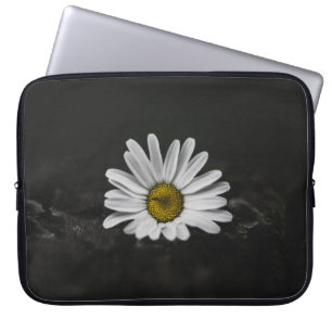SELECTIVE COLOR PHOTO OF WHITE DAISY LAPTOP SLEEVE