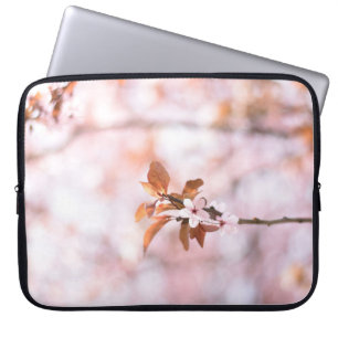 SELECTIVE FOCUS PHOTO OF BROWN LEAFED TREE LAPTOP SLEEVE
