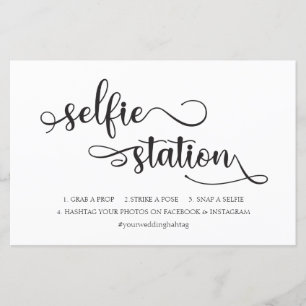 "Selfie Station" Black White Trendy Wedding Sign