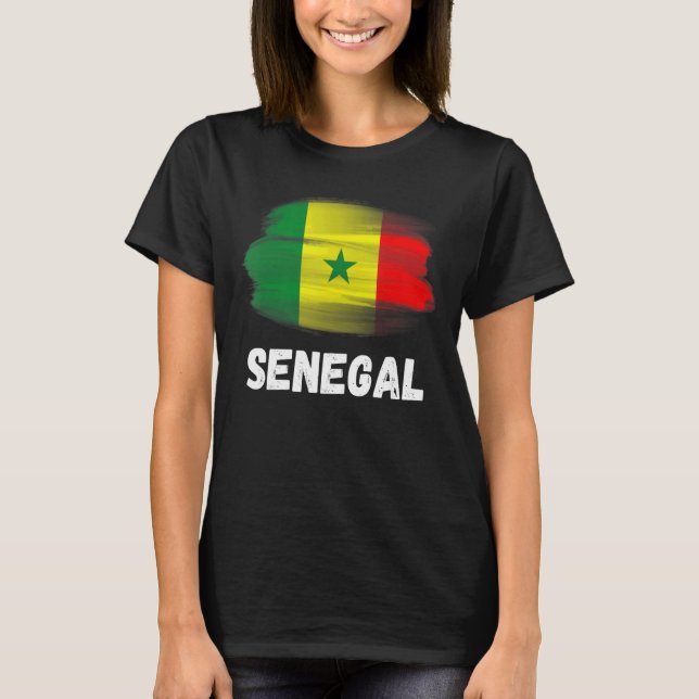 Senegal Flag Pride Retro Senegalese Flag Family Ma T-Shirt (Front)
