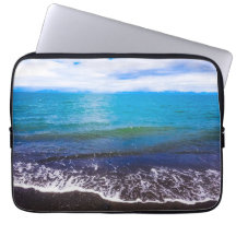 Serene Seascape Blue Horizon