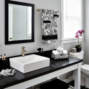 Serviette de bain à motifs cachemire noir et blanc