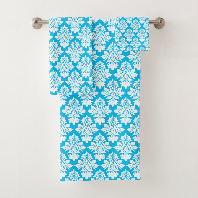 Serviette de bain bleu turquoise et blanc Damas (En situation)