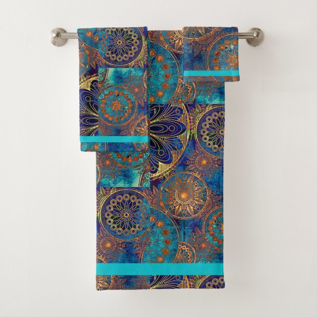 Serviette de bain céleste Ensemble à la main servi (En situation)