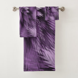 Serviette de bain fleurie décorative violette