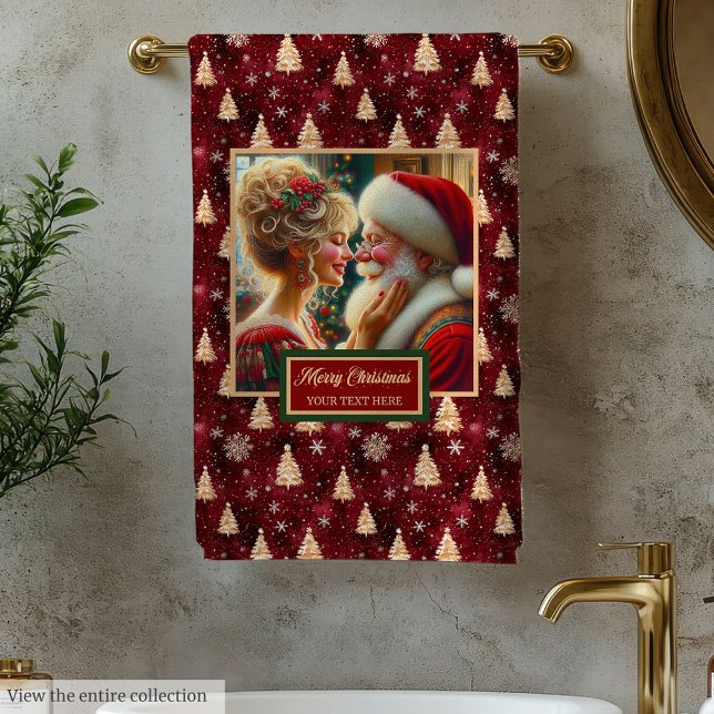Serviette de bain rouge or M. et Mme Claus unique (Unique Mr. and Mrs. Claus Red Gold Bath Towel)