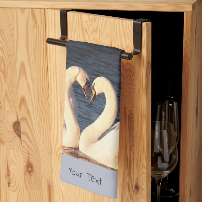 Serviette de cuisine en cygnes blancs (Pliage en tiers)