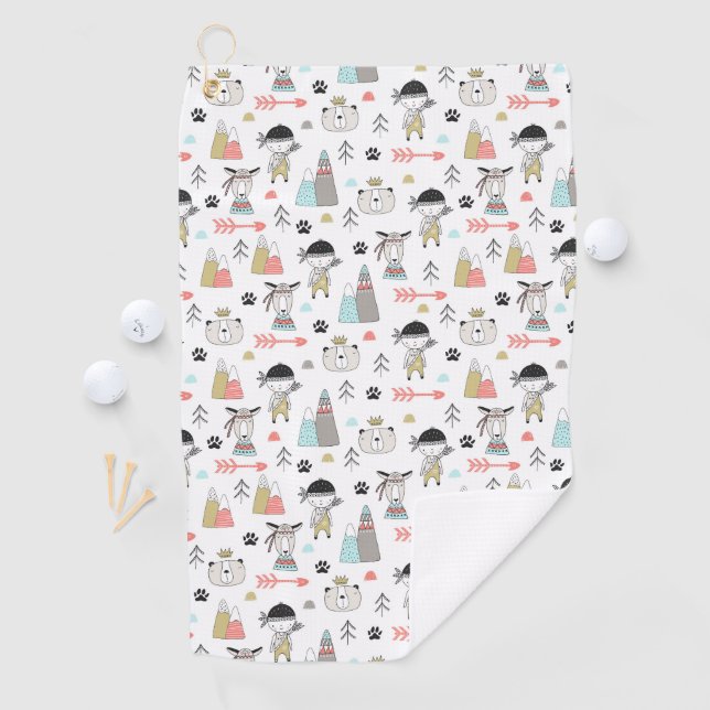 Serviette De Golf Animaux mignons de région boisée et motif indien (En situation)