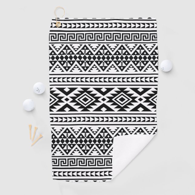 Serviette De Golf Aztec Boho, Motif tribal géométrique noir blanc (En situation)