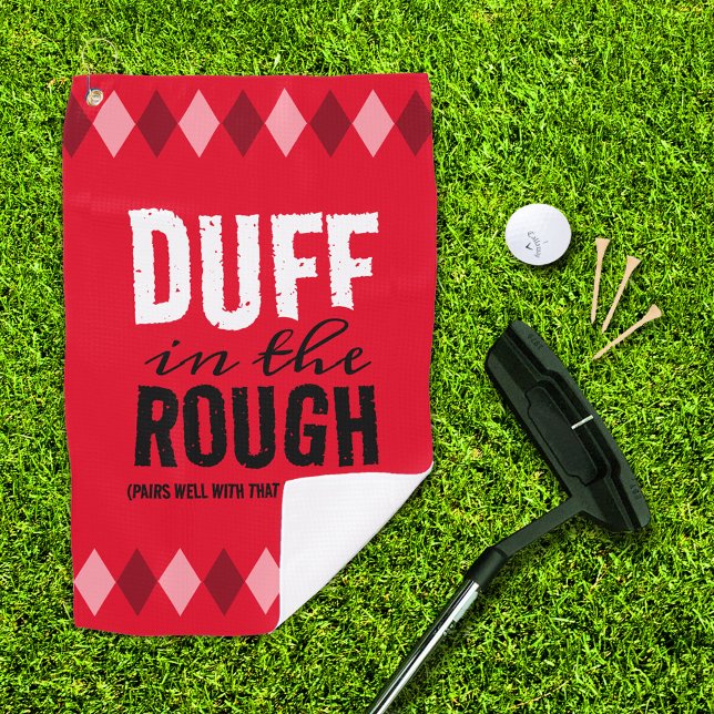Serviette De Golf Drôle Jacquard rouge Duff dans la rudesse (duff in the rough red argyle golf towel with putter, ball, and 3 tees on the golf green)