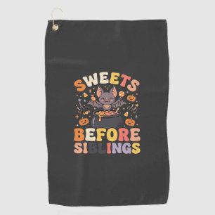 Serviette De Golf Échange de bonbons d'Halloween entre frères et sœu