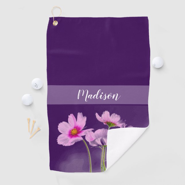 Serviette De Golf Femme florale violette personnalisée (En situation)