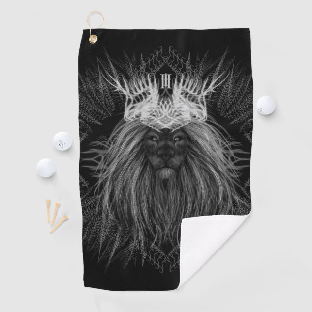 Serviette De Golf Lion avec monogramme de couronne (En situation)
