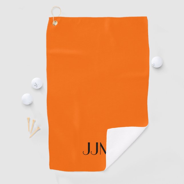 Serviette De Golf Monogramme noir sur orange (En situation)
