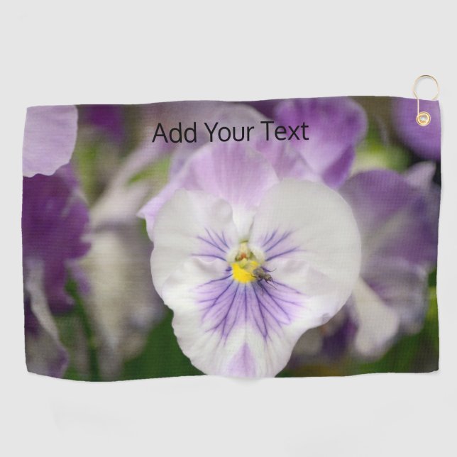 Serviette De Golf Violas violets et blancs par Shirley Taylor (Horizontal)