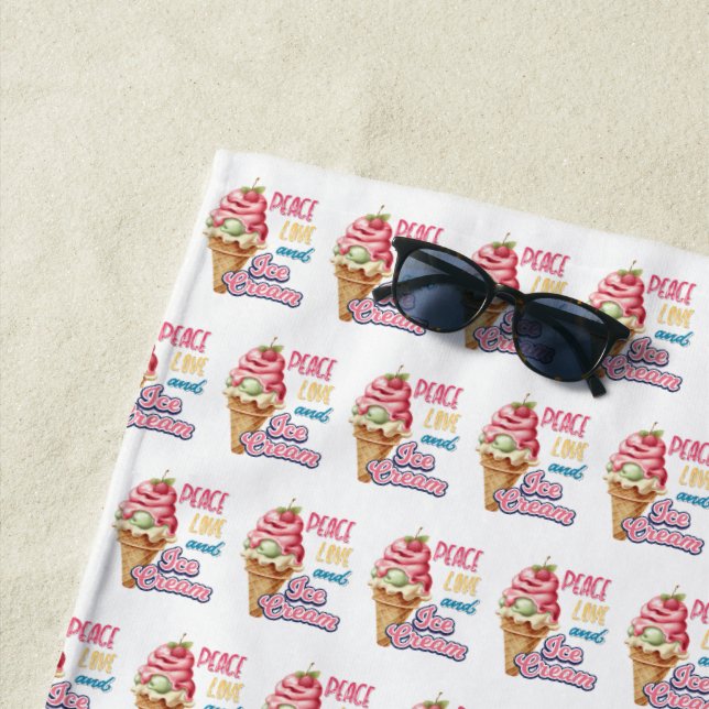 Serviette De Plage amour pour la paix et crème glacée (En situation)