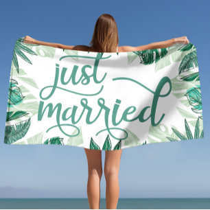 Serviette De Plage Cadeaux de mariage, Cadeaux de mariée, Mariés